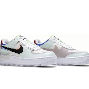 Women's AF1 shadow SE
